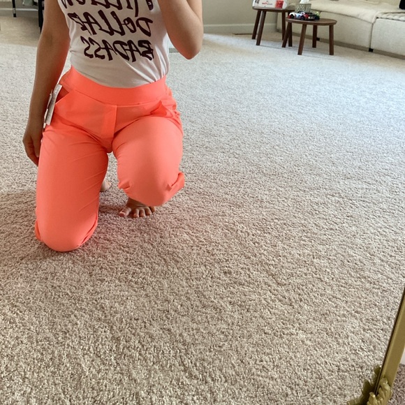 Athleta ankle pants. Size 2 - Picture 12 of 14